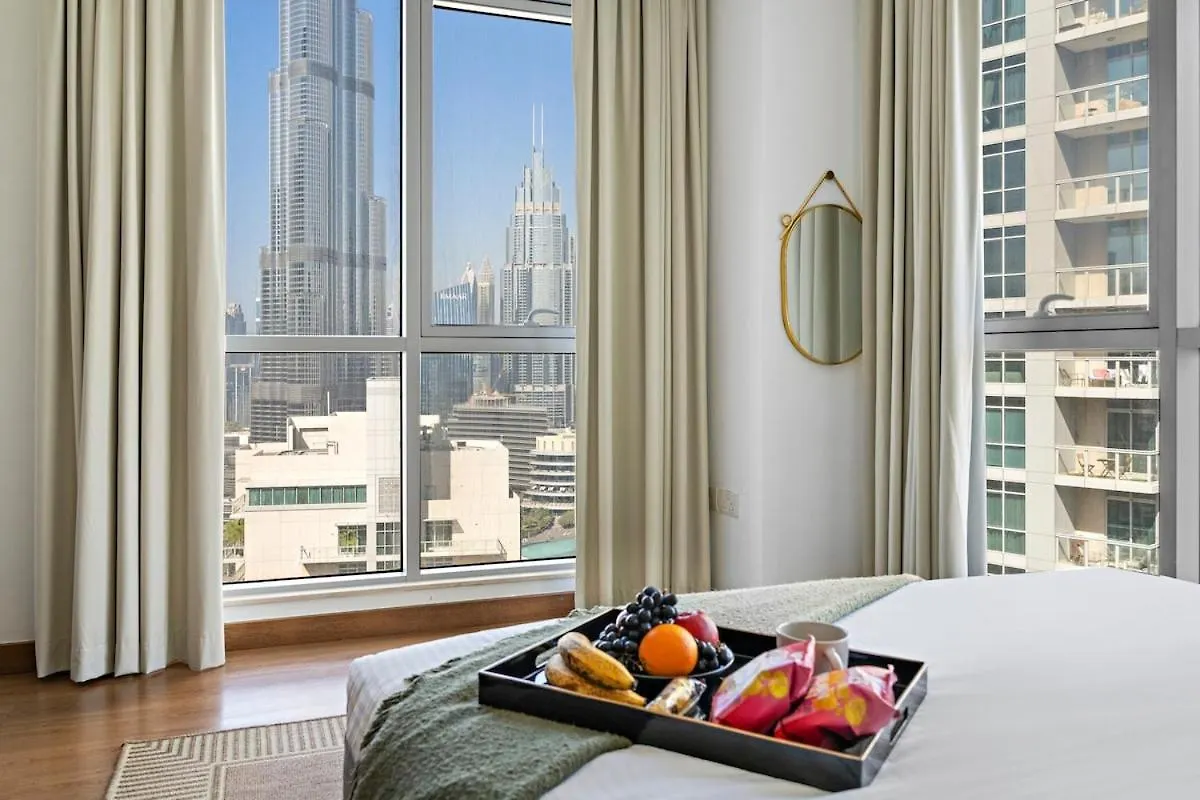 Apartment 3Br The Residences, Burj Khalifa View Downtown Dubai