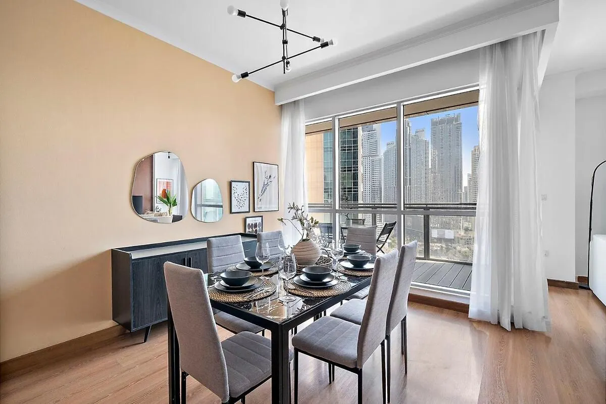 Apartment 3Br The Residences, Burj Khalifa View Downtown Dubai
